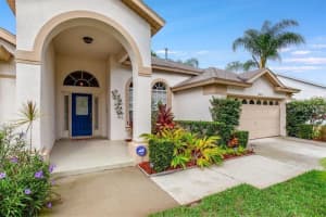 16311 Magnolia Hill St, Clermont, FL 34714, Sold 05/03/23