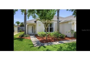913 Lake Berkley Dr, Kissimmee, FL 34746, Sold 04/28/23