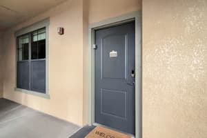 912 Charo Pkwy, Davenport, FL 33897, Sold 04/14/23