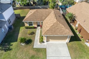 4204 Stonefield Dr, Orlando, FL 32826, Sold 04/12/23