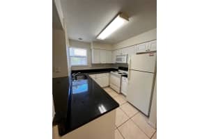 2911 Antique Oaks Cir, Winter Park, FL 32792, Sold 04/27/23