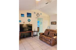 347 Robbins Rest Cir, Davenport, FL 33896, Sold 06/02/23