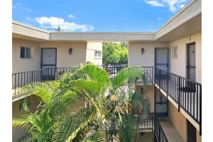 2763 Woodgate Ln #307, SARASOTA