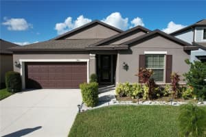 1853 CAYMAN COVE CIRCLE, SAINT CLOUD, FL 34772 Sold 08/24/23