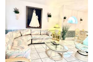 6616 MERITMOOR CIRCLE, ORLANDO, FL 32818 Sold 06/01/23