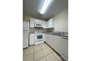 2806 CLUB CORTILE CIRCLE, KISSIMMEE, FL 34746 Sold 05/09/23