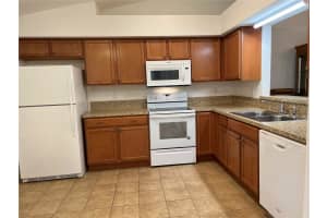 2644 SHELBY RUTH PLACE, SAINT CLOUD, FL 34769 Sold 06/06/23