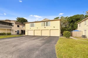 1028 SPRING MEADOW DRIVE, KISSIMMEE, FL 34741 Sold 09/13/23