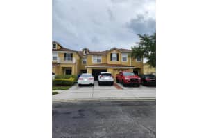 3036 ASHLAND LANE, KISSIMMEE, FL 34741 Sold 06/20/23