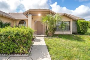 7720 SIMON RIDGE COURT, KISSIMMEE, FL 34747 Sold 08/01/23