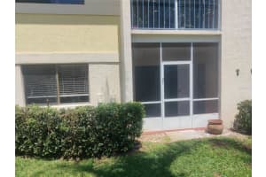 90 HIDDEN LAKE DRIVE, SANFORD, FL 32773 Sold 06/20/23