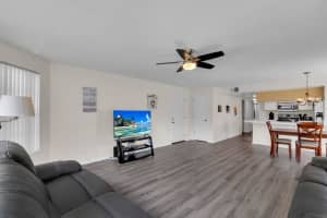 2463 SWEETWATER CLUB CIRCLE, KISSIMMEE, FL 34746 Sold 09/29/23