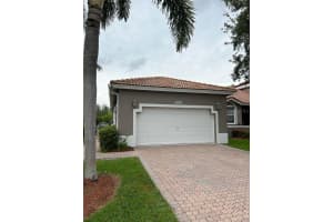 7551 ARAGON BOULEVARD, SUNRISE, FL 33313 Sold 07/13/23