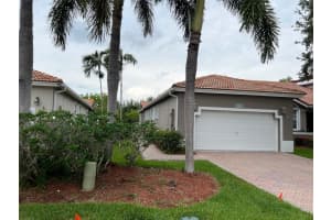7551 ARAGON BOULEVARD, SUNRISE, FL 33313 Sold 07/13/23