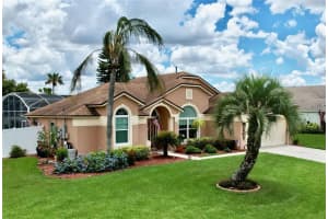 254 Loma Del Sol Dr, Davenport, FL 33896, Sold 07/07/23