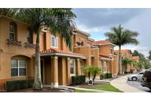 5402 PARADISE CAY CIRCLE, KISSIMMEE, FL 34746 Sold 09/26/23