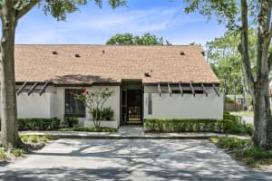2401 SUN VALLEY CIRCLE, WINTER PARK, FL 32792 Sold 08/11/23