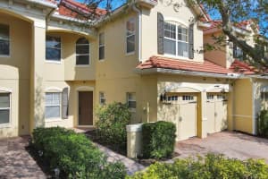7372 REGINA WAY, ORLANDO, FL 32819 Sold 07/19/23