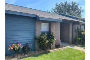 2423 KING OAK LANE LANE, SAINT CLOUD, FL 34769 Sold 08/31/23