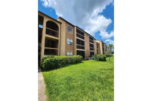 2202 CASCADES BOULEVARD, KISSIMMEE, FL 34741 Sold 08/04/23