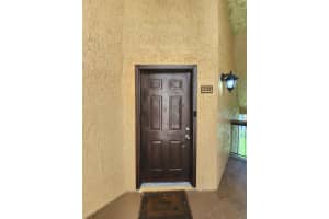 2202 CASCADES BOULEVARD, KISSIMMEE, FL 34741 Sold 08/04/23