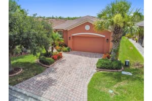 871 GRAND CANAL DR, POINCIANA, FL 34759 Sold 02/19/24