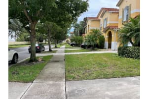 3058 SEAVIEW CASTLE DRIVE, KISSIMMEE, FL 34746 Sold 12/15/23