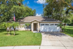 2472 PINE CHASE CIRCLE, SAINT CLOUD, FL 34769 Sold 08/25/23