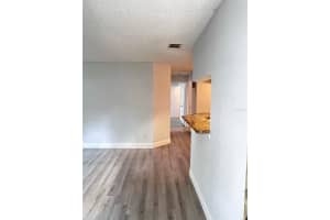 199 AFTON SQUARE, ALTAMONTE SPRINGS, FL 32714 Sold 11/06/23