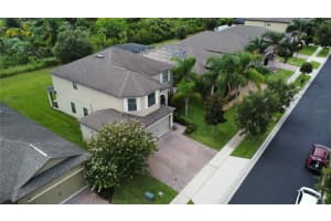 2878 SPRING BREEZE WAY, KISSIMMEE, FL 34744 Sold 10/06/23