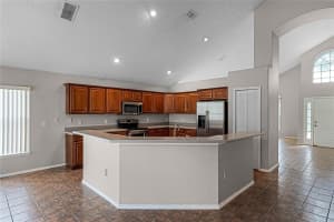 918 LAKE BISCAYNE WAY, ORLANDO, FL 32824 Sold 09/15/23