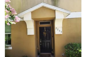 2253 BETSY ROSS LANE, SAINT CLOUD, FL 34769 Sold 11/03/23