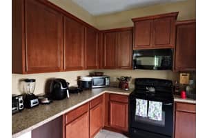 2253 BETSY ROSS LANE, SAINT CLOUD, FL 34769 Sold 11/03/23