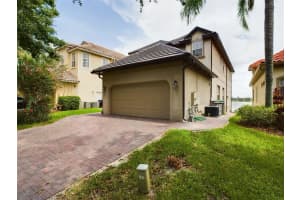 8609 SAINT MARINO BOULEVARD, ORLANDO, FL 32836 Sold 01/16/24