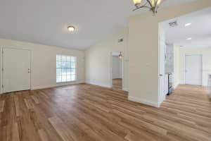 3217 HAMMERSMITH ROAD, ORLANDO, FL 32818 Sold 09/08/23
