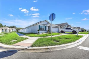 703 KINDRED LANE, AUBURNDALE, FL 33823 Sold 09/22/23