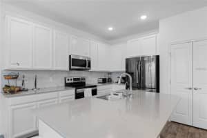 909 GRAZIE LOOP, DAVENPORT, FL 33837 Sold 09/13/23