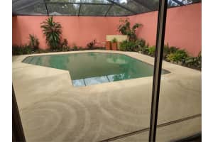 5025 NASSAU CIRCLE, ORLANDO, FL 32808 Sold 12/13/23