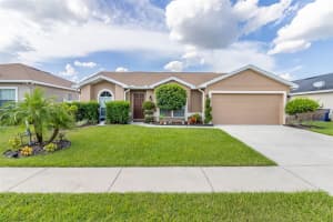 6577 CRESCENT LOOP, WINTER HAVEN, FL 33884 Sold 11/30/23