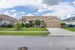 6577 CRESCENT LOOP, WINTER HAVEN, FL 33884 Sold 11/30/23