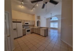 417 LAKE SHORE PARKWAY, DAVENPORT, FL 33896 Sold 12/28/23