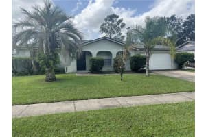 8326 MATTITUCK CIRCLE, ORLANDO, FL 32829 Sold 10/02/23