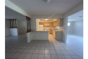 8326 MATTITUCK CIRCLE, ORLANDO, FL 32829 Sold 10/02/23