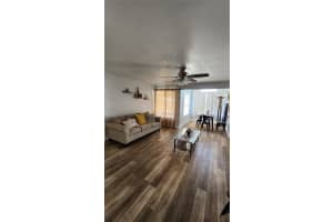 4752 WALDEN CIRCLE, ORLANDO, FL 32811 Sold 09/18/23