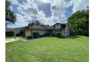6476 PICCADILLY LANE, ORLANDO, FL 32835 Sold 09/29/23