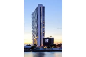 4111 OCEAN DRIVE, HOLLYWOOD, FL 33019 Sold 11/21/24
