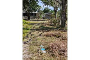 9050 LINCOLN ROAD, SAINT CLOUD, FL 34773 Sold 10/06/23