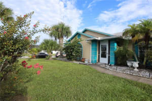 2371 BAY LEAF DRIVE, ORLANDO, FL 32837 Sold 10/12/23