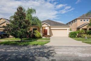 2920 MOONSTONE BEND, KISSIMMEE, FL 34758 Sold 10/30/23