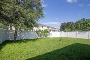 2920 MOONSTONE BEND, KISSIMMEE, FL 34758 Sold 10/30/23